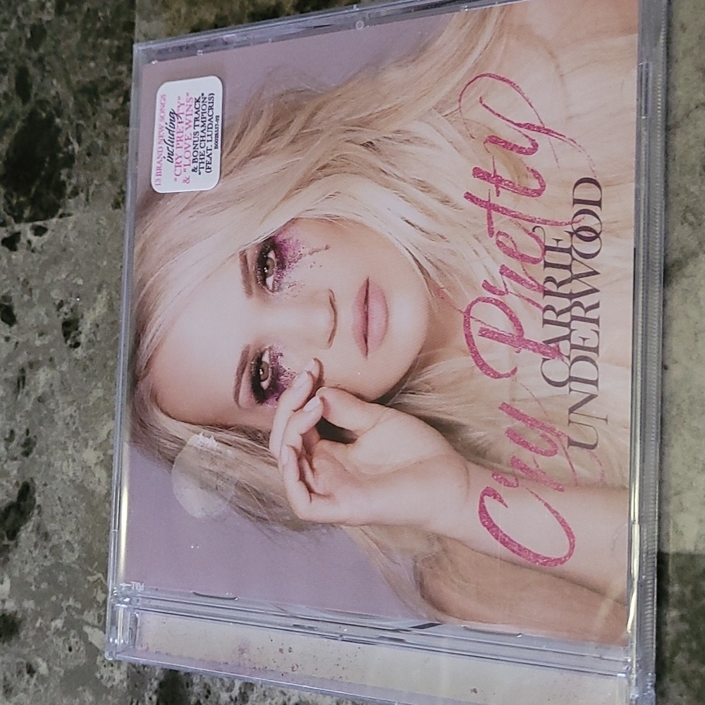 Cry Pretty - Carrie Underwood CD